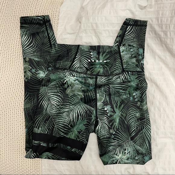 Stronger Sweden workout set with palms design - Picture 4 of 8